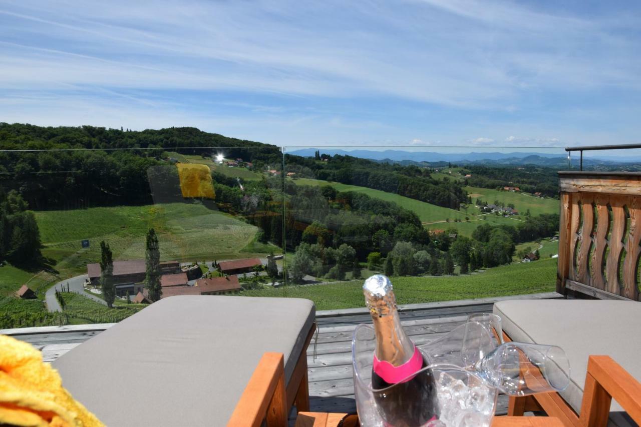Appartement Georgiberg เอห์เรนเฮาเซน ภายนอก รูปภาพ